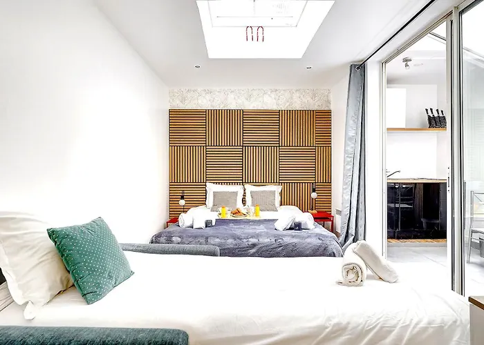 244 Saint Dominique - Superb باريس