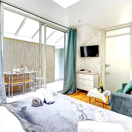 Apartament 244 Saint Dominique - Superb *